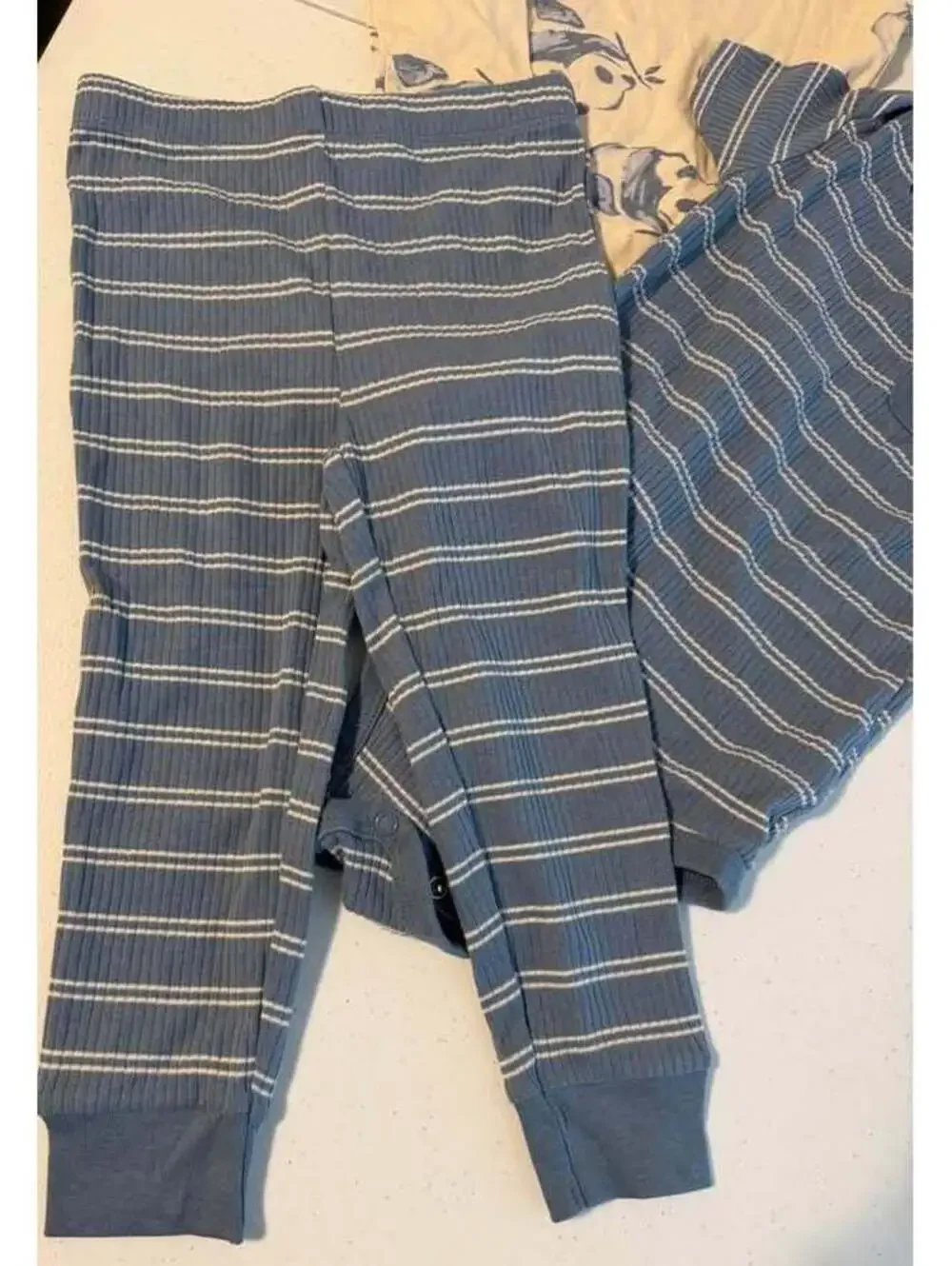 Carter's 24M 3-Piece Bodysuit and Pants Set